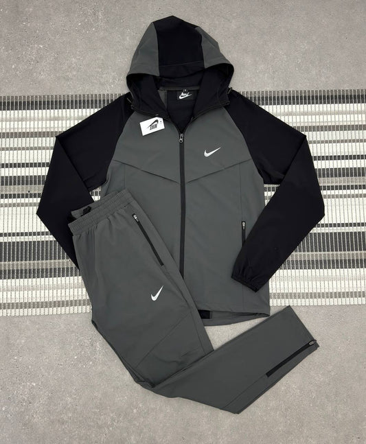 Nike Tech Fleece Tracksuit Men's in 2 Colors Reps Sale UK Best Quality AAA Replica