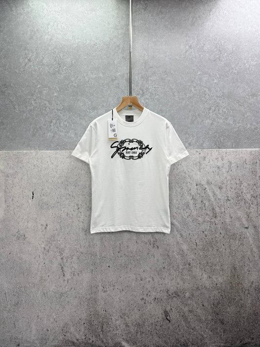 Givenchy Medallion Logo Cotton Men's Women's T-Shirts in 2 Colors Reps Sale UK Best Quality AAA Replica