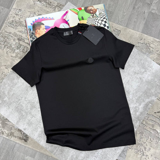 Moncler Black Badge Logo Crewneck T-shirt Men's Women's in Different Colors Reps UK Sale Best Quality AAA Replica