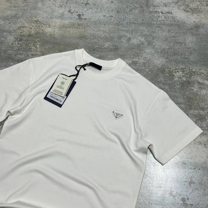 Prada Logo-Patch Crewneck T-Shirt Men's Women's in 2 Colors Reps UK Best Quality Sale AAA Replica