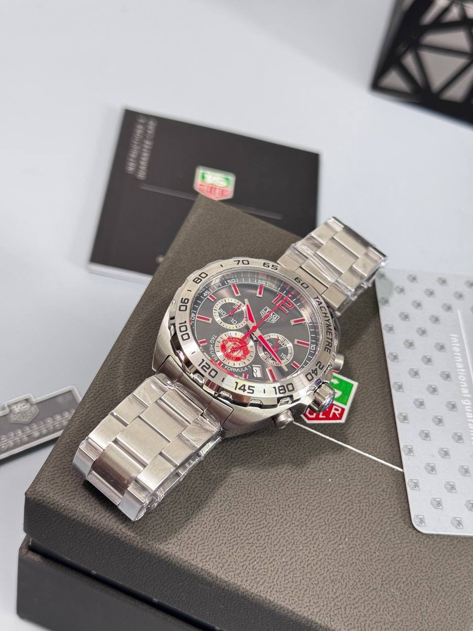 Tag Heuer Formula 1 Chronograph Men's Watches with Stainless Steel Bracelet in Different Dial Colors Reps UK Best Quality AAA Replica