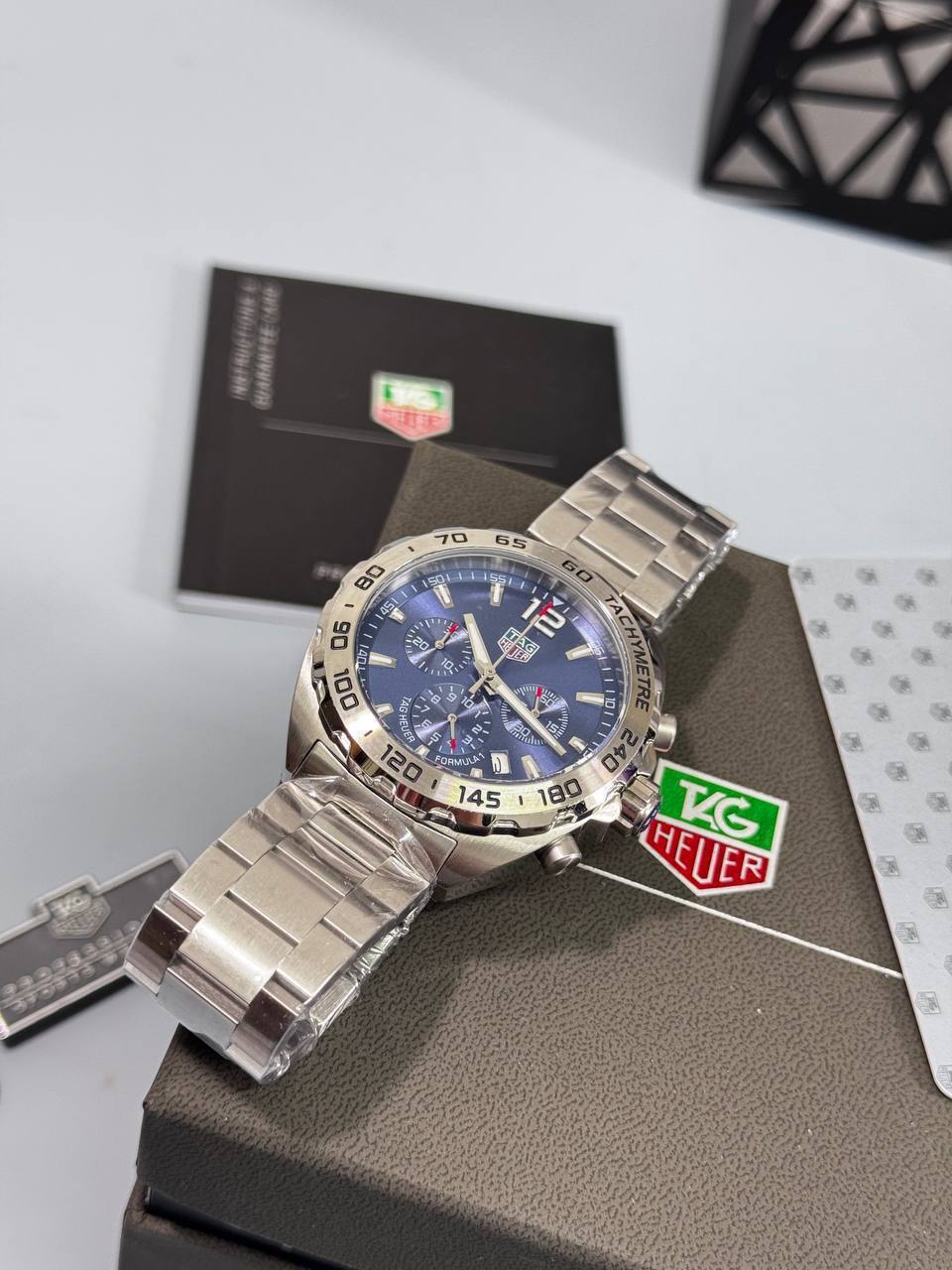 Tag Heuer Formula 1 Chronograph Men's Watches with Stainless Steel Bracelet in Different Dial Colors Reps UK Best Quality AAA Replica