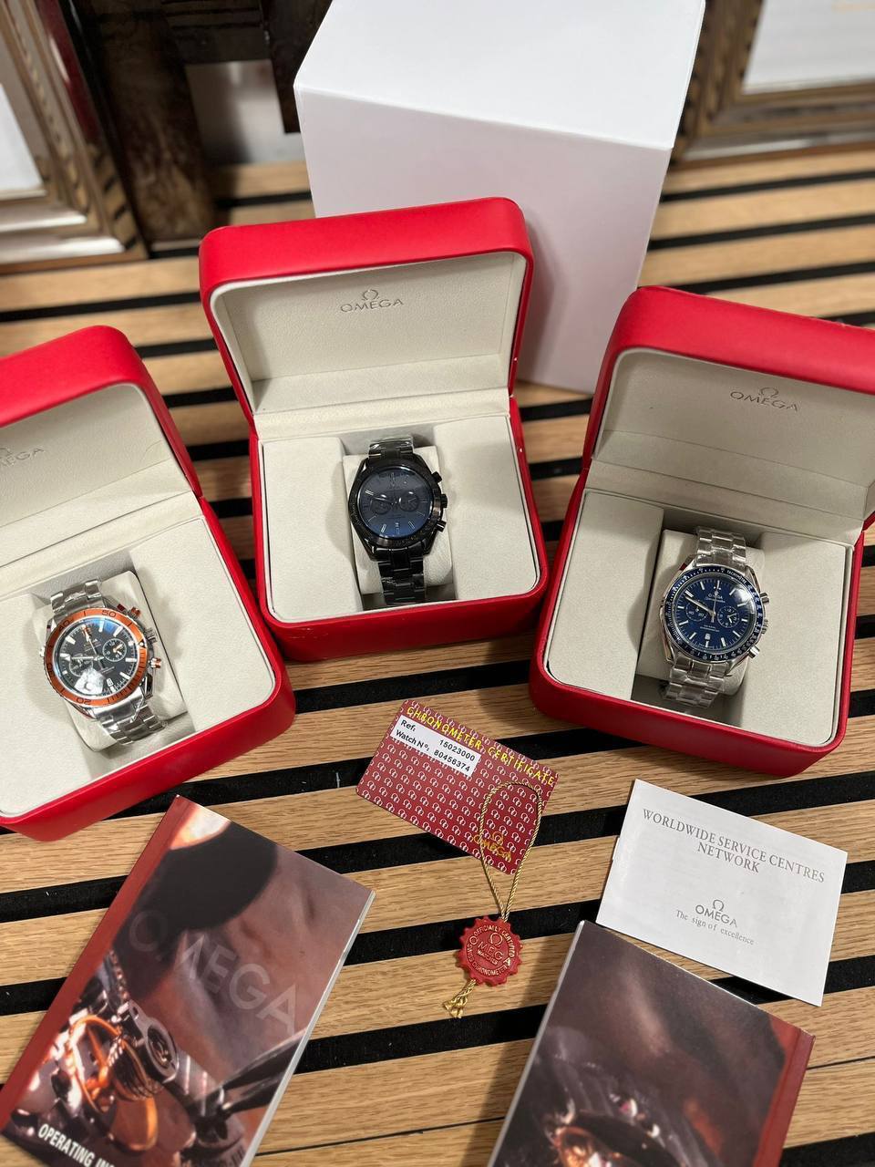 Omega Speedmaster Co-Axial Chronograph Men's Watches in Different Dial Colors Reps UK Best Quality Reps AAA Replica