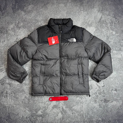 The North Face 1996 Retro Nuptse Jacket in 2 Colors Reps Sale UK Best Quality AAA Replica