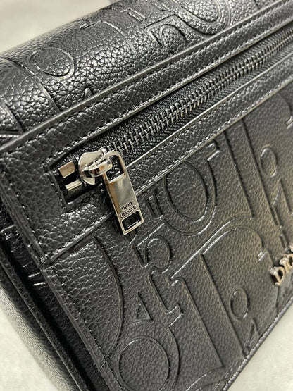 Dior Small Saddle Messenger Men's Bag with Flap in Black Color Reps Sale UK Best Quality AAA Replica