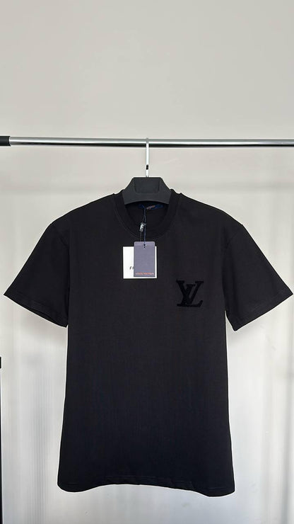 Louis Vuitton Embroidered LV Logo Men's Women's T-Shirts in Different Colors Reps UK Best Quality AAA Replica