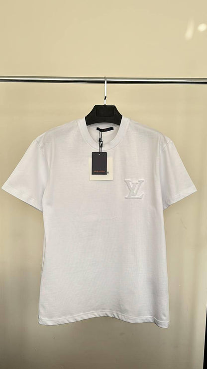 Louis Vuitton Embroidered LV Logo Men's Women's T-Shirts in Different Colors Reps UK Best Quality AAA Replica