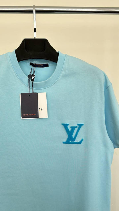 Louis Vuitton Embroidered LV Logo Men's Women's T-Shirts in Different Colors Reps UK Best Quality AAA Replica