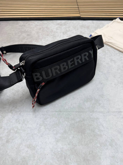 Burberry Nylon Logo Detail Crossbody Bag Black Crossbody Men's Bag Reps Sale UK Best Quality AAA Replica