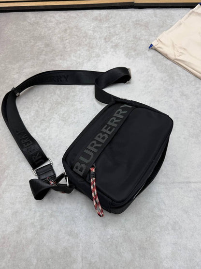 Burberry Nylon Logo Detail Crossbody Bag Black Crossbody Men's Bag Reps Sale UK Best Quality AAA Replica
