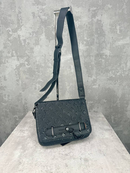 Louis Vuitton Steamer Monogram Taurillon Messenger Black Women's Men's Bags Reps Sale UK Best Quality AAA Replica