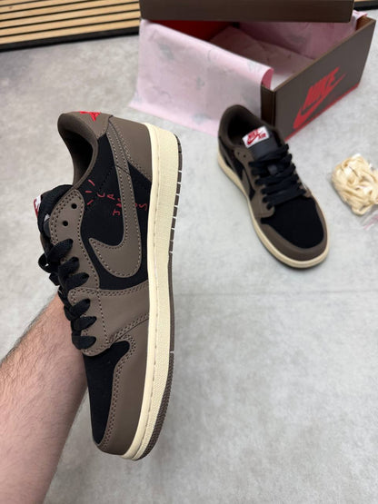 Nike Air Jordan 1 Retro Low OG SP "Travis Scott Mocha" CQ4277-001 Trainers Men's Reps Sale UK Best Quality Sale AAA Replica