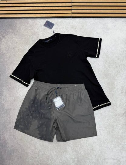Louis Vuitton Pearl-Embellished Short-Sleeve T-Shirts & Shorts Set in Different Colors Men's Reps Sale UK Best Quality AAA Replica