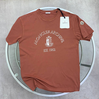 Moncler 1952 Archive Crest Graphic T-Shirt Men's Women's in Different Colors Reps UK Best Quality Sale AAA Replica
