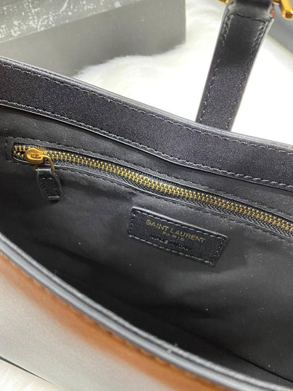 Saint Laurent Le 5 à 7 Hobo Bag Women's Bag in Black Color Reps Sale UK Best Quality AAA Replica