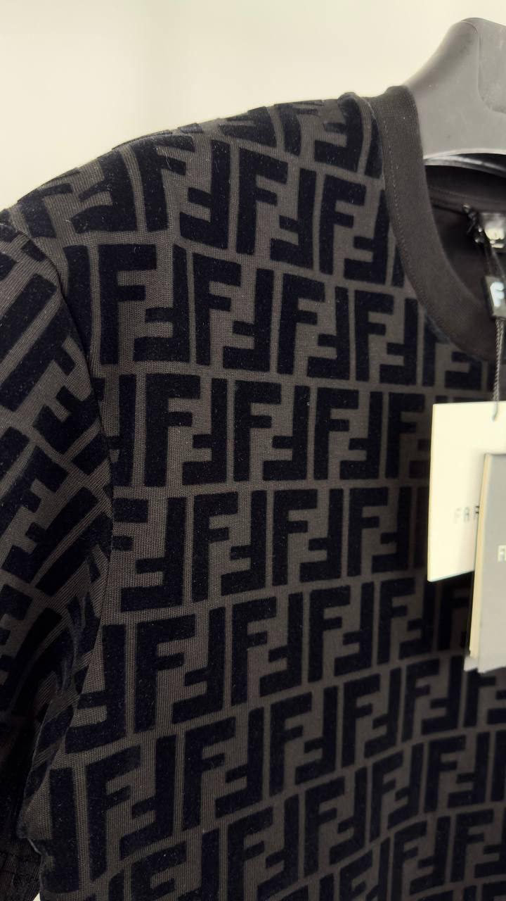 Fendi All-Over FF Logo Print Short Sleeve T-Shirt in 2 Colors Men's Women's Reps UK Best Quality AAA Replica