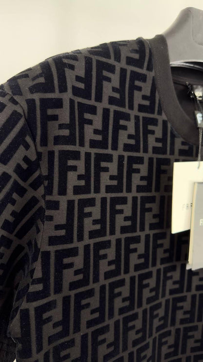 Fendi All-Over FF Logo Print Short Sleeve T-Shirt in 2 Colors Men's Women's Reps UK Best Quality AAA Replica