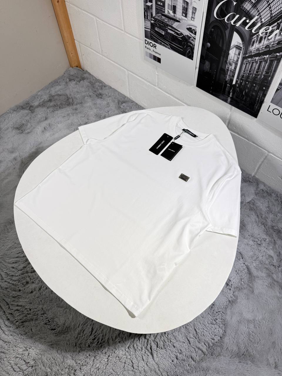Dolce & Gabbana Logo Plaque Crewneck T-Shirt Men's Women's in 2 Colors Reps UK Best Quality Sale AAA Replica