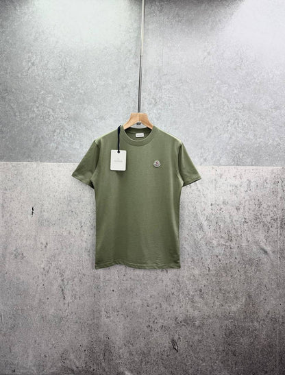 Moncler Classic Logo Patch Short Sleeve in Different Colors T-Shirt Men's Women's Reps Sale UK Best Quality Replica