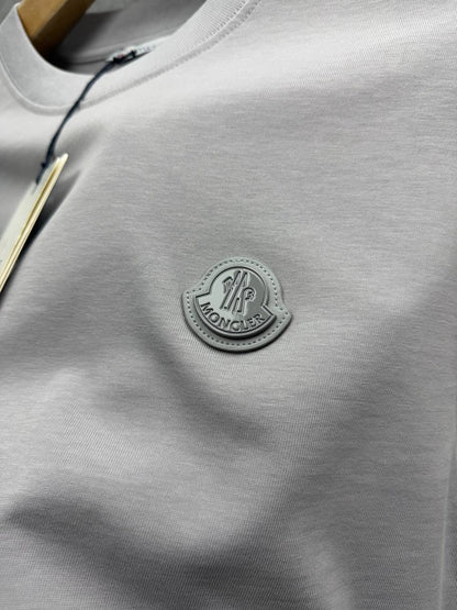 Moncler Silicon Badge Short Sleeve in Different Colors T-Shirt Men's Women's Reps Sale UK Best Quality Replica