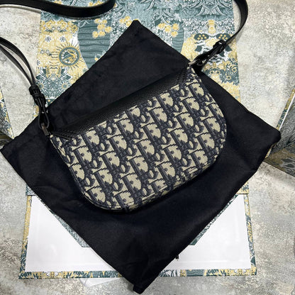 Dior Mini Saddle Messenger Bag with Flap Men's Bag Beige/Black Reps Sale UK Best Quality AAA Replica