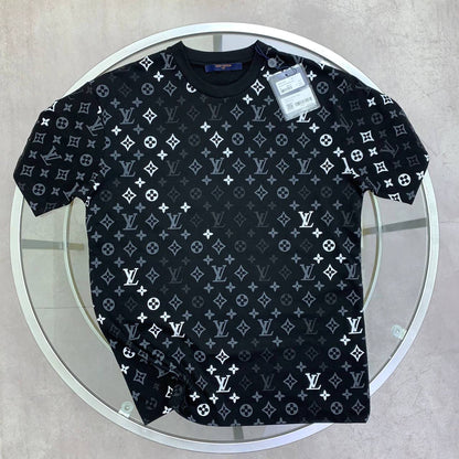 Louis Vuitton Allover Monogram Printed Short Sleeve Men's Women's T-Shirts in Different Colors Reps Sale UK Best Quality AAA Replica