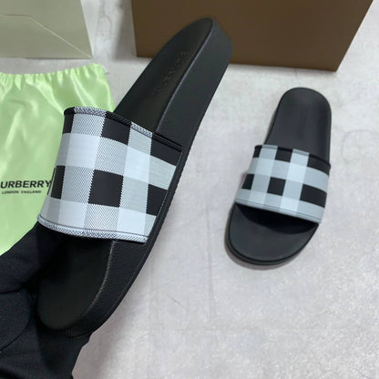 Burberry Furley Check Sliders Men's in Black Reps Sale UK Best Quality AAA Replica