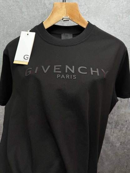 Givenchy Reflective Logo Cotton Men's Women's T-Shirts in 2 Colors Reps Sale UK Best Quality AAA Replica
