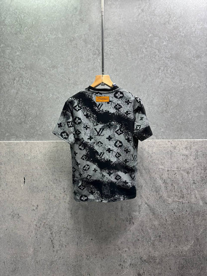 Louis Vuitton Monogram Bandana Printed Cotton T-Shirts Men's Women's in 2 Colors Reps Sale UK Best Quality AAA Replica