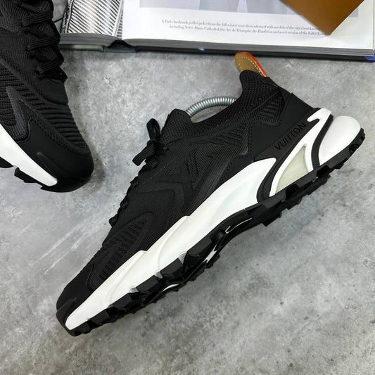 Louis Vuitton LV Runner Tatic Black/White Men's Trainers Reps Sale UK Best Quality AAA Replica