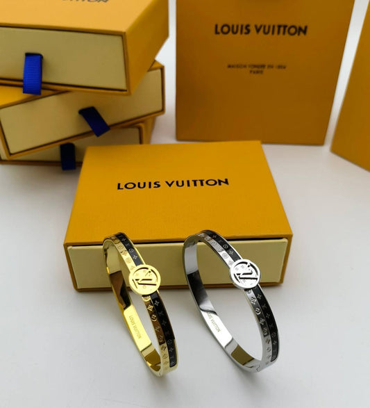 Louis Vuitton LV Monogram Bracelet Women's in 2 Colors Reps Sale UK Best Quality AAA Replica