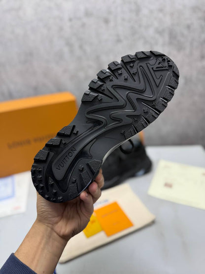 Louis Vuitton Tatic Knit Trainers in Luxury Black "1AINL5" Trainers Men's Reps Sale UK Best Quality AAA Replica