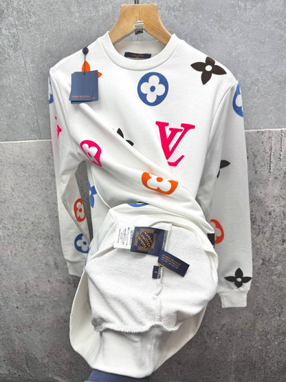 Louis Vuitton LV Logo Monogram Printed Regular Fit Men's Women's Jumpers in 2 Colors Reps UK Best Quality AAA Replica