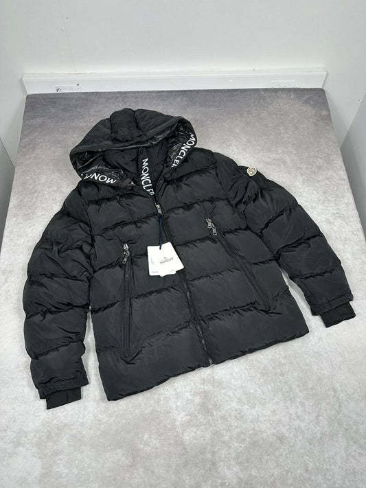 Moncler Montcla Down Men's Women's Jacket in Black Reps Sale UK Best Quality AAA Replica
