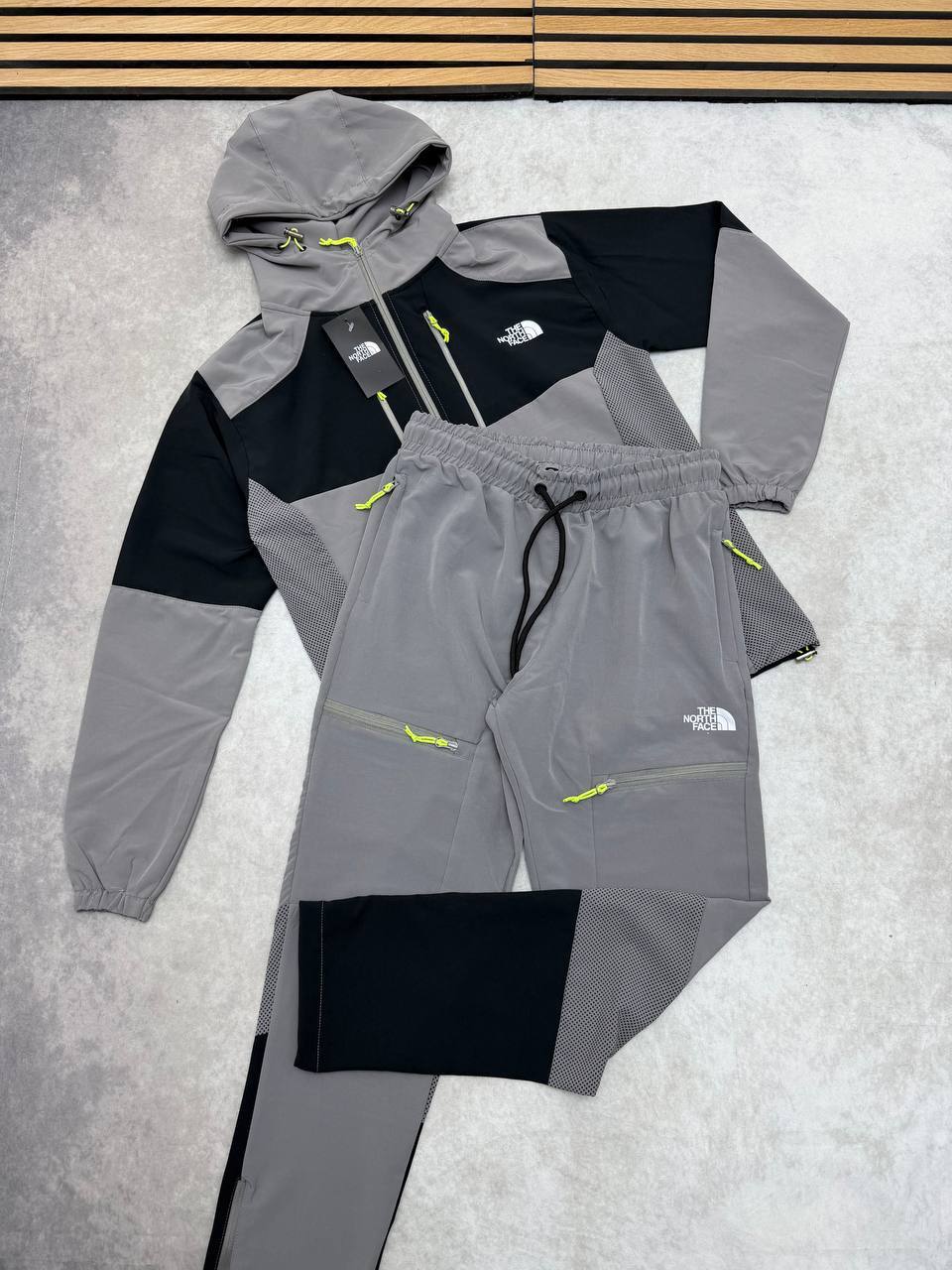photo 5773619318363983266 y The North Face Stormgap Power Grid tracksuit Asphalt Grey men's AAA replica UK - designer reps sale