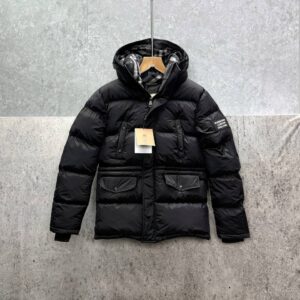 Burberry Hooded Puffer jacket black AAA replica UK - designer reps sale