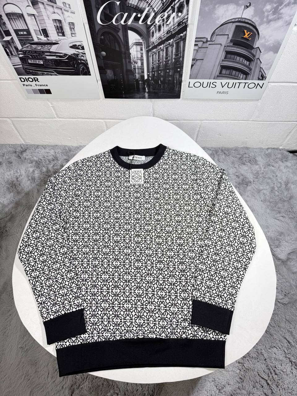 photo 5780798442098592797 y Loewe Oblique Motif jumper AAA replica UK - men's women's 2 colours designer reps sale