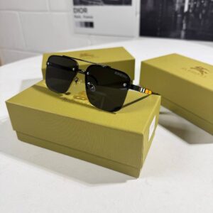Burberry Pilot classic aviator black metal frame AAA replica sunglasses UK — men's women's designer reps sale