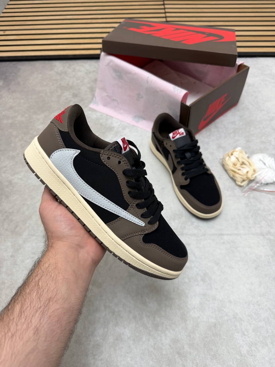 photo 5821087451538199455 y Nike Air Jordan 1 Retro Low Travis Scott Mocha CQ4277-001 AAA replica trainers UK men's sneaker reps