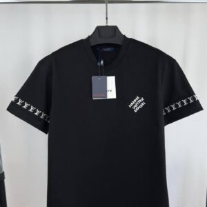 Louis Vuitton Marque L Vuitton Depose Monogram Sleeves t-shirt different colours AAA replica UK - reps