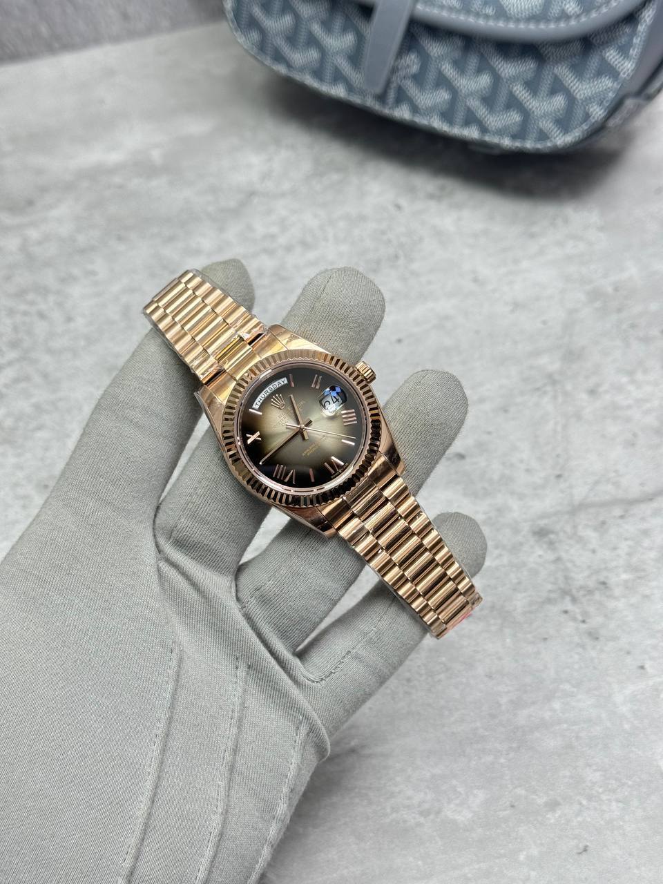 photo 5828132314595134673 y Rolex Day-Date 40 228235 Everose Gold slate ombre dial Roman numerals AAA replica watch UK - reps sale