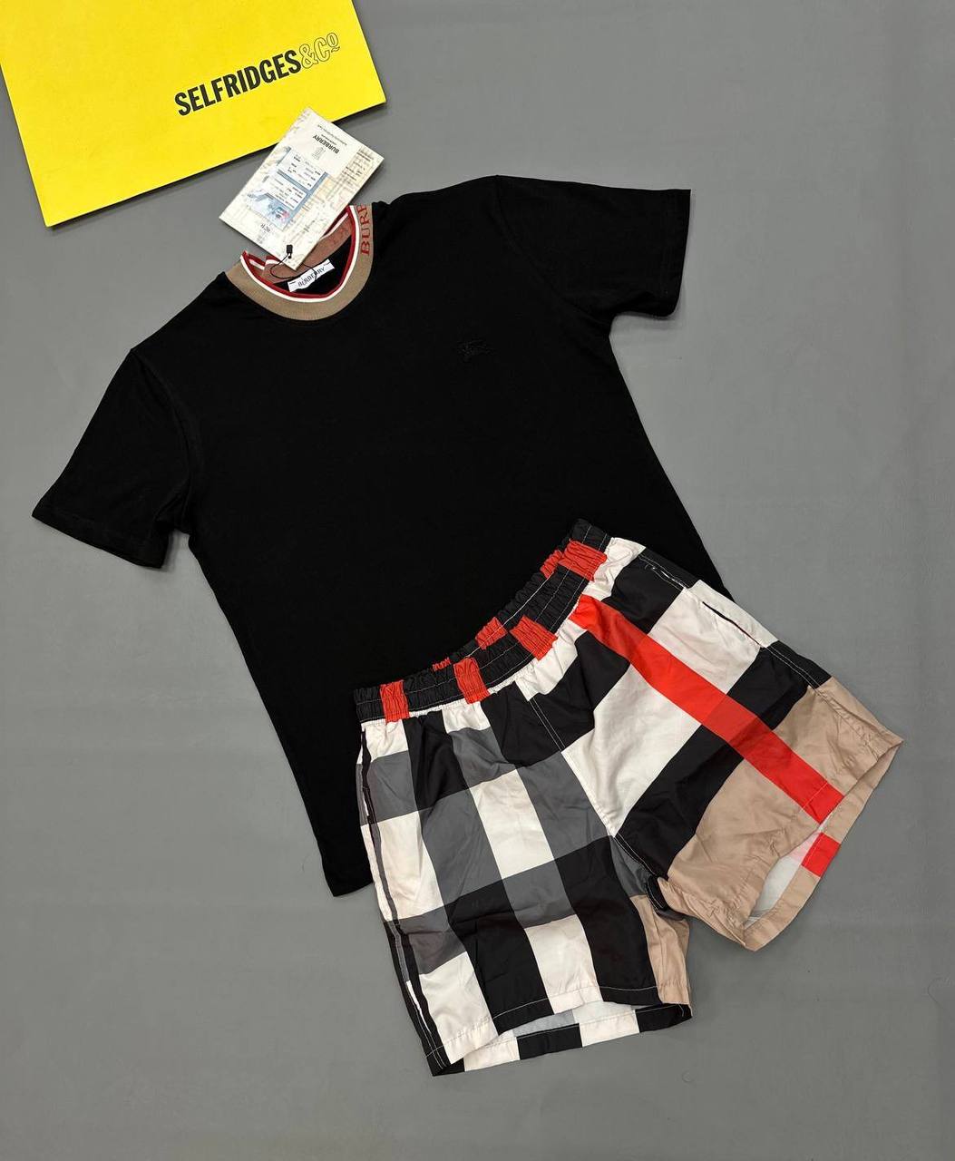 photo 5832710985955872832 y Burberry Check Trim Collar t-shirt shorts set black beige AAA replica UK - men's designer reps sale