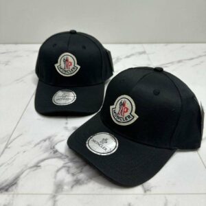 Moncler Embroidered Felt Logo Patch baseball cap black AAA replica UK - men's designer reps sale