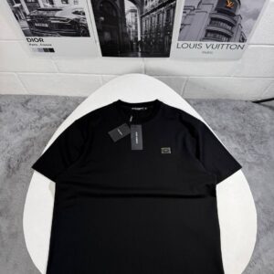 Dolce and Gabbana Logo Plaque Crewneck t-shirt 2 colours AAA replica UK - men's women's designer reps