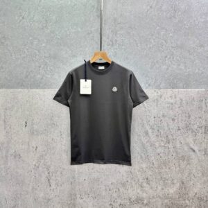 Fake Moncler 1:1 Classic Logo Patch short sleeve t-shirt different colours AAA replica UK - men's women's reps