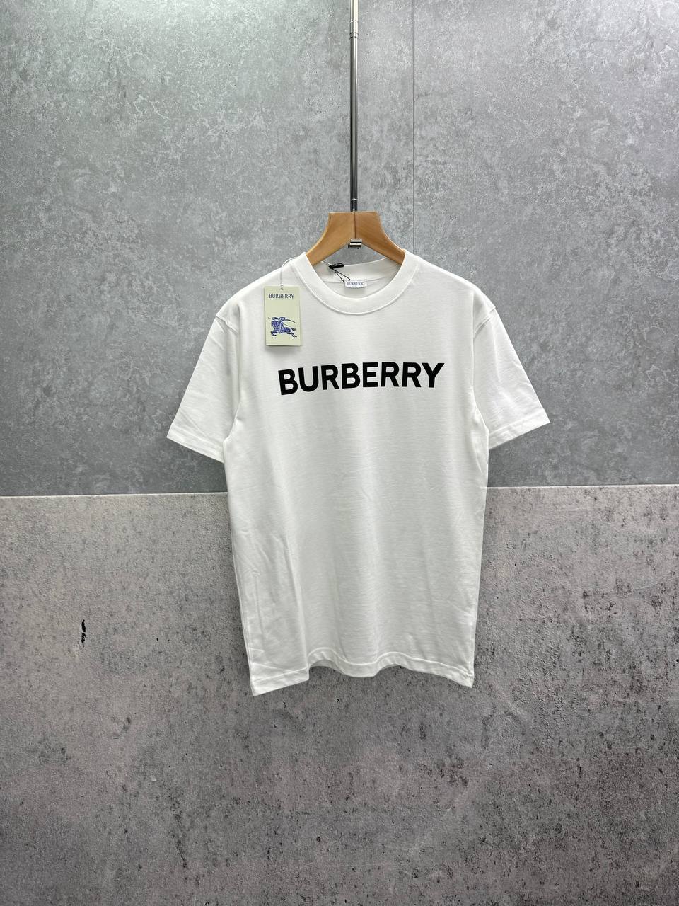 photo 5839087238568938998 y 1.jpg Burberry Block Lettering Logo Print Short Sleeve Men's Women's T-Shirts in 2 Colors Reps Sale UK Best Quality AAA Replica