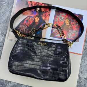 Fendi Crocodile Embossed Leather O'Lock Zip Shoulder Women's Bag Reps Sale UK Best Quality AAA Replica