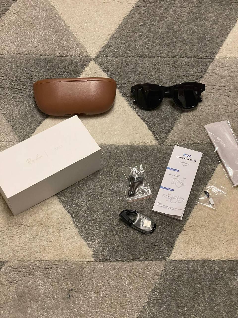 photo 5848330596600450522 y.jpg Ray-Ban Meta Wayfarer Gen 2 Black Smart Sunglasses RW4012 Men's Women's Reps Sale UK Best Quality Sale AAA Replica