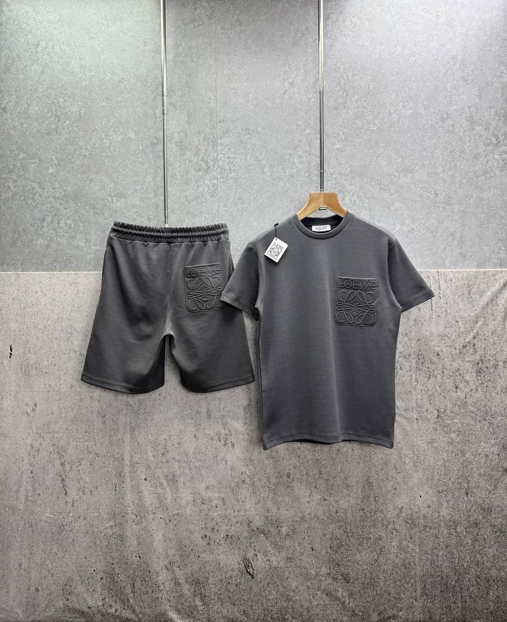 photo 5848330596600450540 y.jpg Loewe Relaxed Fit Anagram Embroidery Pocket Short Sleeve T-Shirts & Shorts Set in Grey Color Men's Reps Sale UK Best Quality AAA Replica