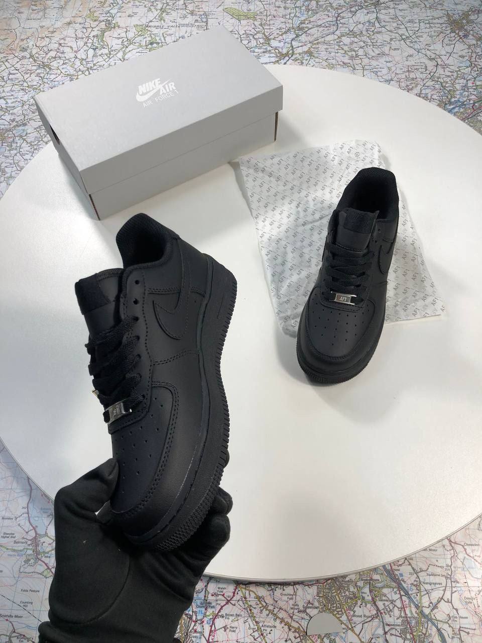 photo 5852696774454218140 y.jpg Nike Air Force 1 Low '07 "Triple Black" Ref: CW2288-001 Sneakers Women's Reps Sale UK Best Quality AAA Replica